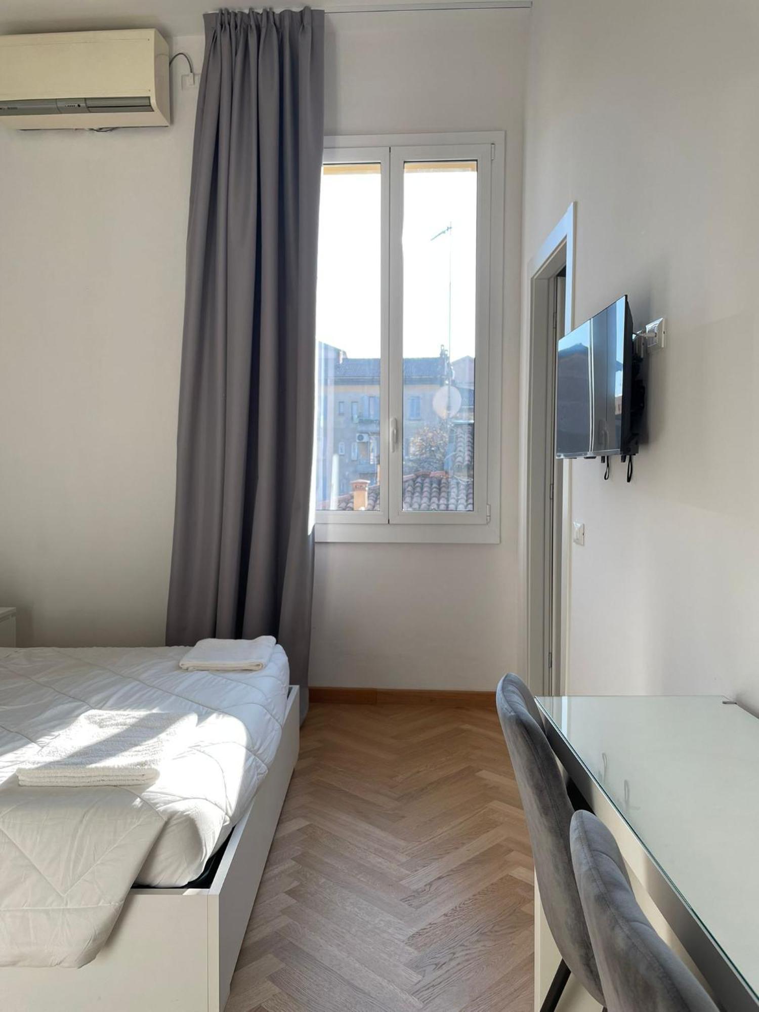 Le Suites Dell'Edera Болонья Экстерьер фото